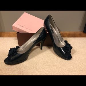 Bandolino Teal High Heels - Size 8 1/2